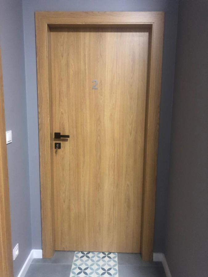 Apartament Z Ogrodkiem I Garazem Познань Экстерьер фото