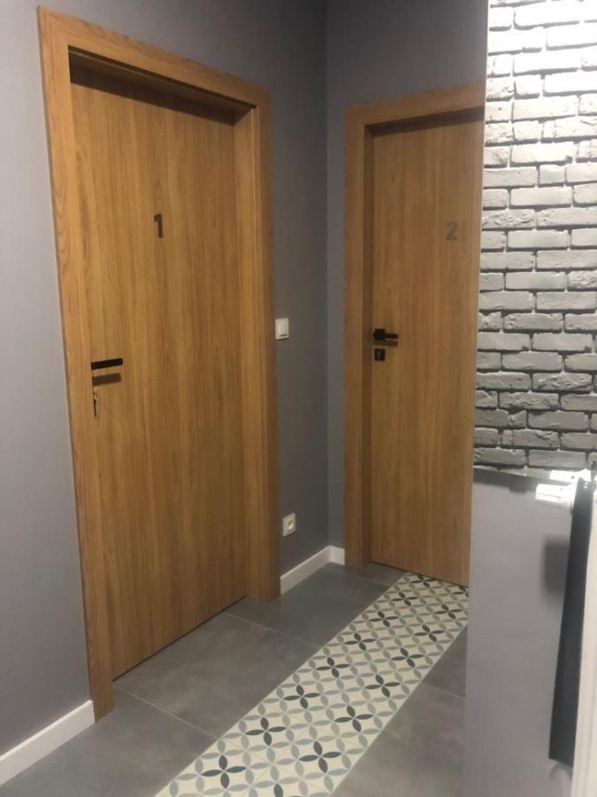 Apartament Z Ogrodkiem I Garazem Познань Экстерьер фото