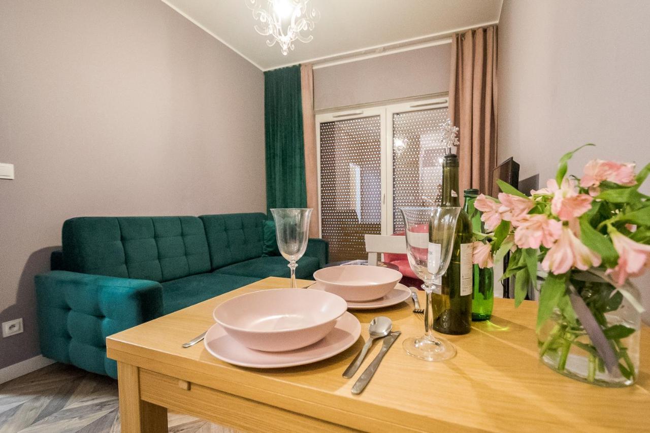 Apartament Z Ogrodkiem I Garazem Познань Экстерьер фото