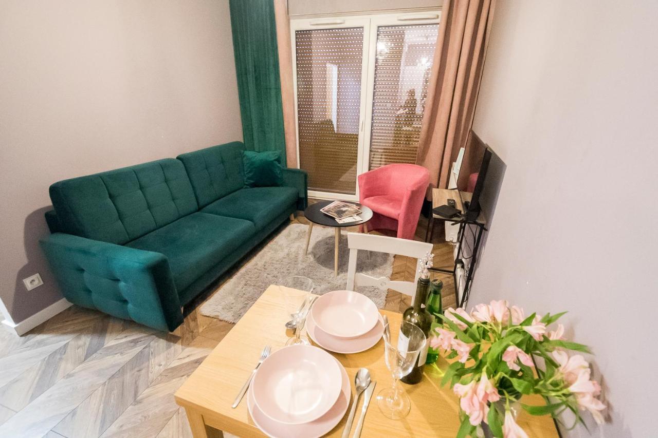 Apartament Z Ogrodkiem I Garazem Познань Экстерьер фото