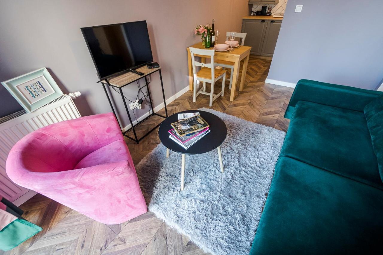 Apartament Z Ogrodkiem I Garazem Познань Экстерьер фото